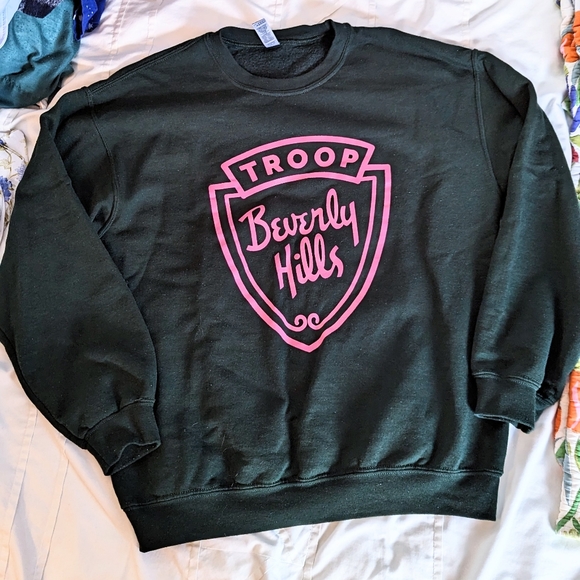 Tops - Boutique Troop Beverly Hills Crewneck Sweatshirt